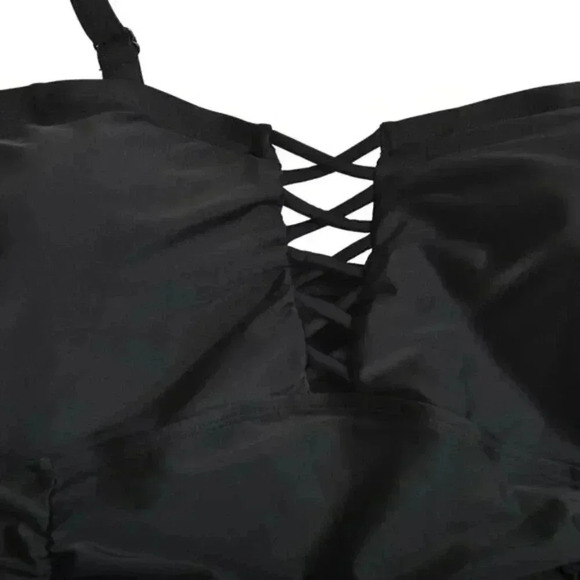 Torrid Slim Fix Wireless Lattice Front  One Piece Swimsuit Black Size 3 - Picture 6 of 10